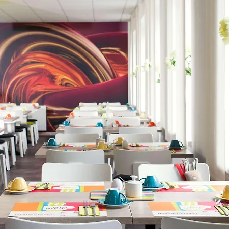 מלון Ibis Styles - Neheim 3*