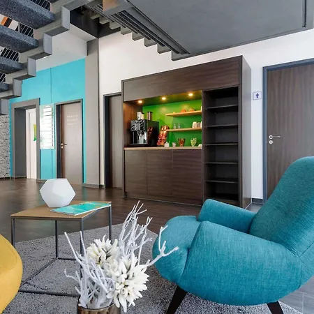 Ibis Styles - Neheim Hotell 3*
