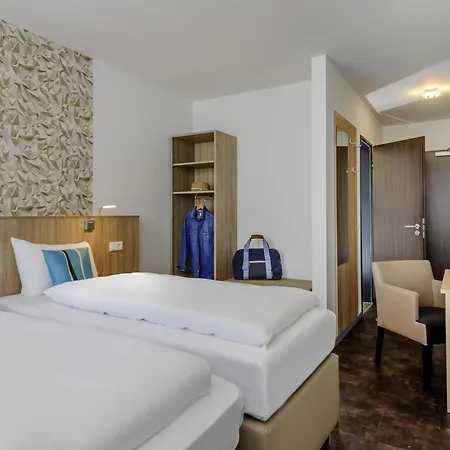 Hotel Ibis Styles - Neheim 3*
