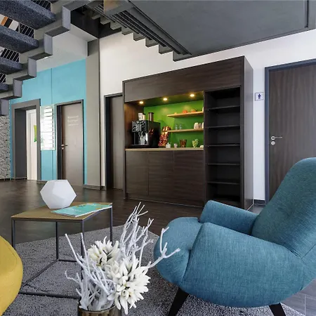 Ibis Styles - Neheim 호텔 3*