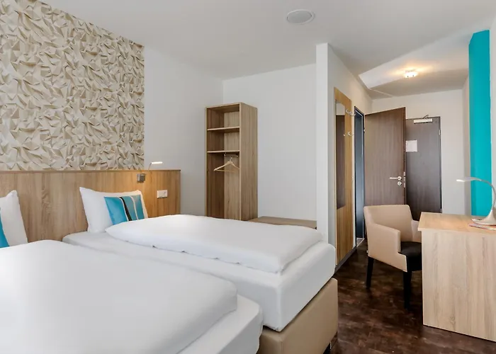 Hotel Ibis Styles - Neheim 3*