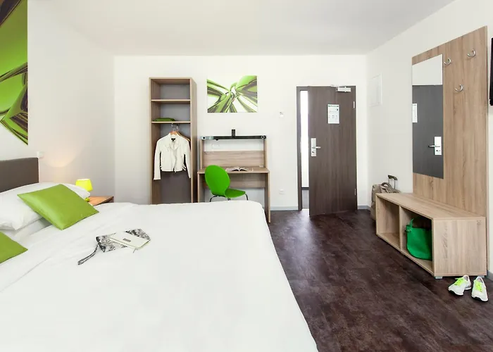 Ibis Styles - Neheim 아른스베르크