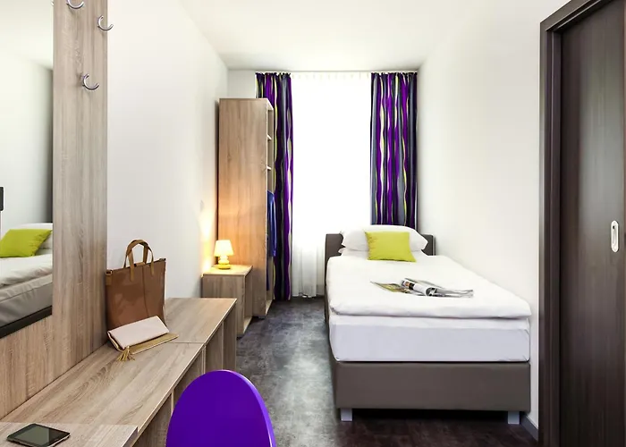 Hotel Ibis Styles - Neheim 3*