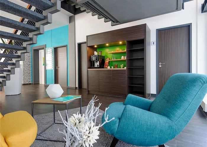 Ibis Styles - Neheim 호텔